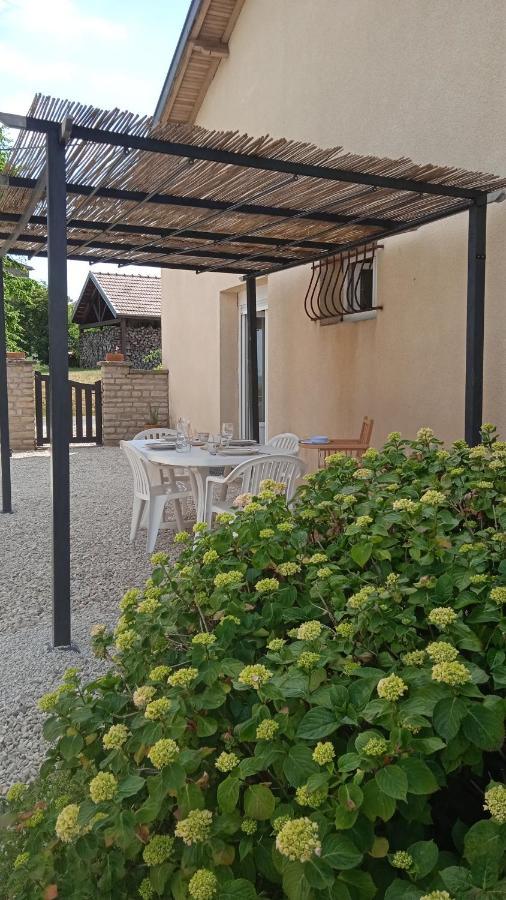 Les Jardins Des 3 Provinces- Gite Montcharvot 外观 照片